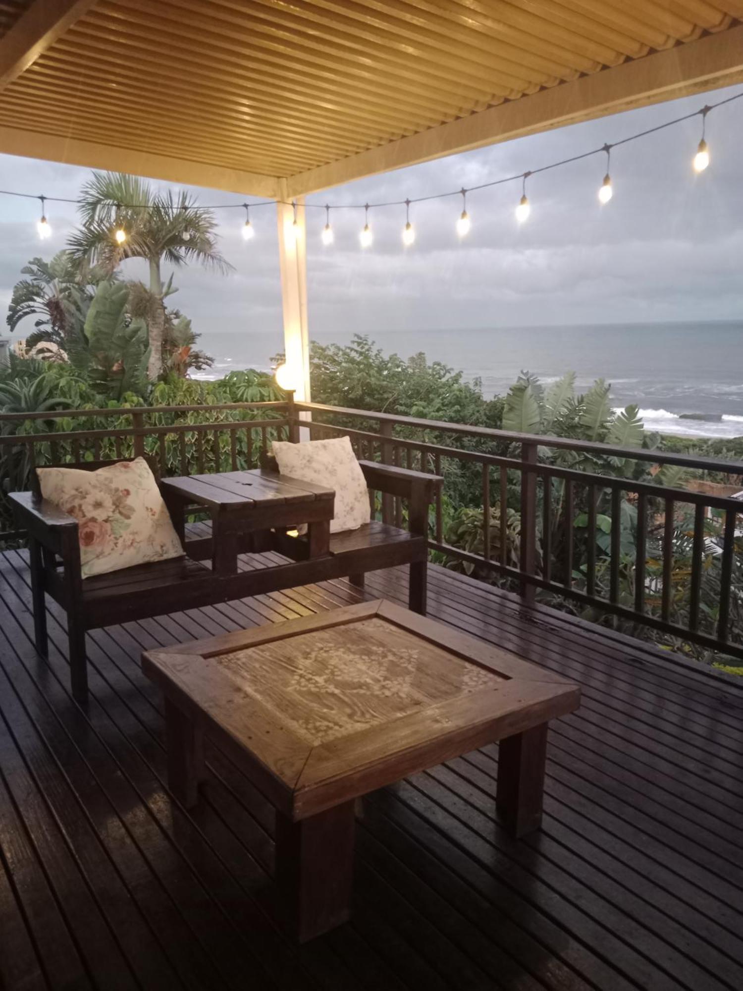 Bayview Guest House Amanzimtoti Buitenkant foto