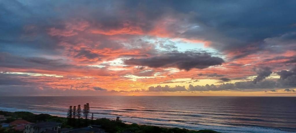Bayview Guest House Amanzimtoti Buitenkant foto